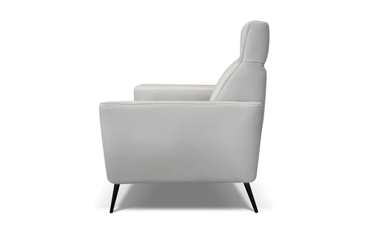 Bracci Quickship Geki Recliner