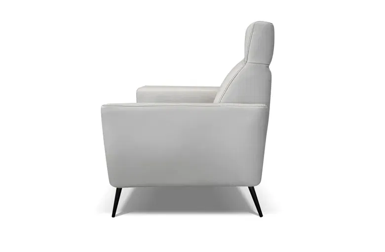 Bracci Quickship Geki Recliner