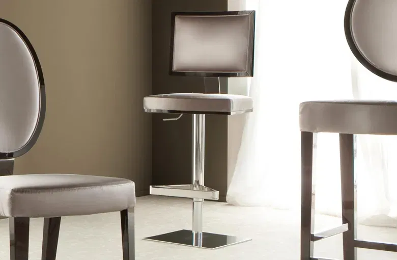 Costantini Resort 2 Adjustable Stool