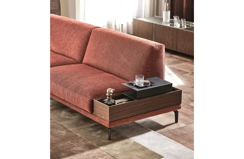 Ditre Blake Low Collection