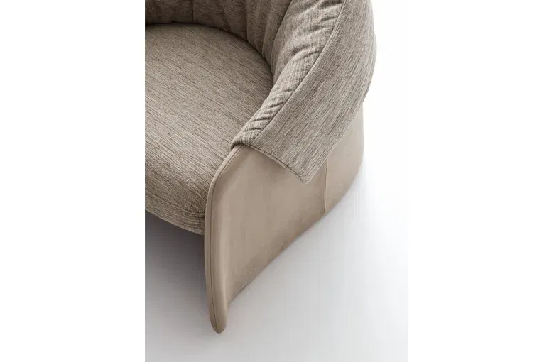 Ditre Blazer Lounge Chair