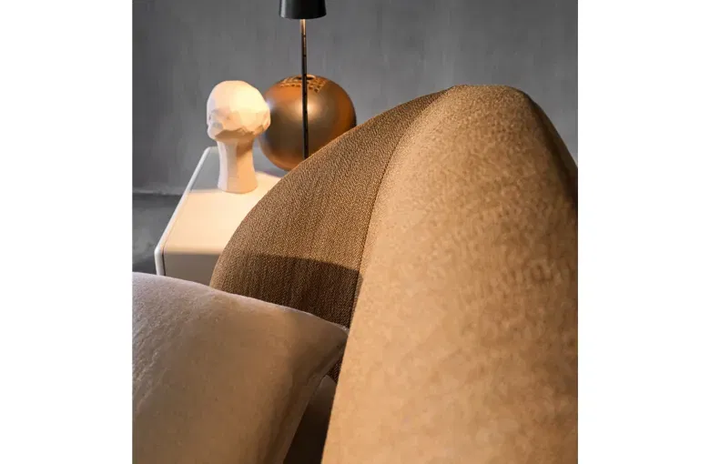 Ditre Pacific Bed
