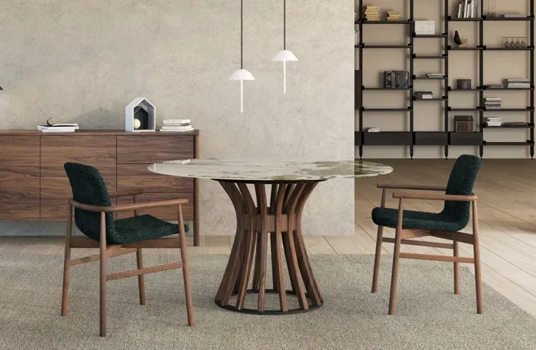 Huppe Jolene Round Dining Table