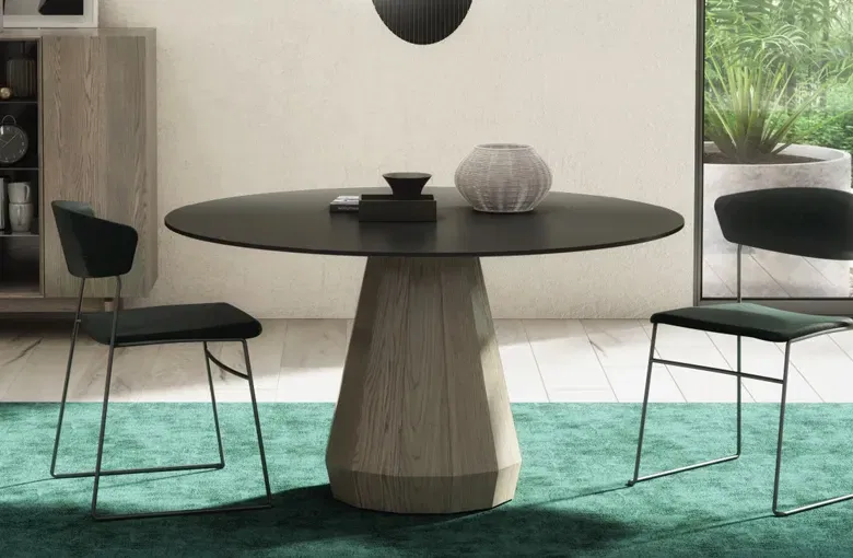 Huppe Momento Round Dining Table
