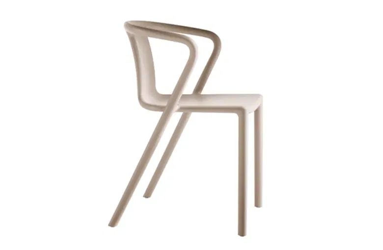 Magis Air Arm Dining Chair
