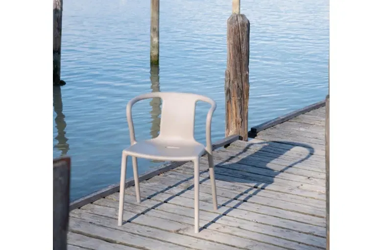 Magis Air Arm Dining Chair