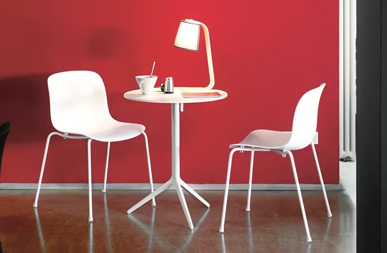 Magis Central Bistro Table