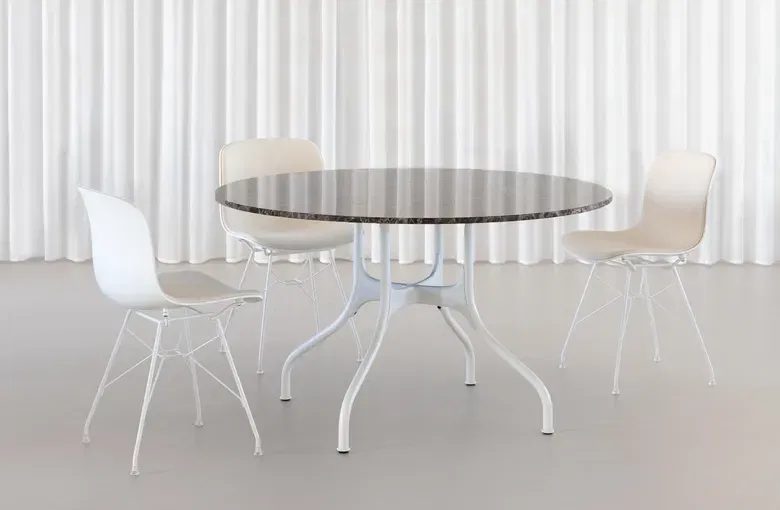 Magis Mila Round Dining Table