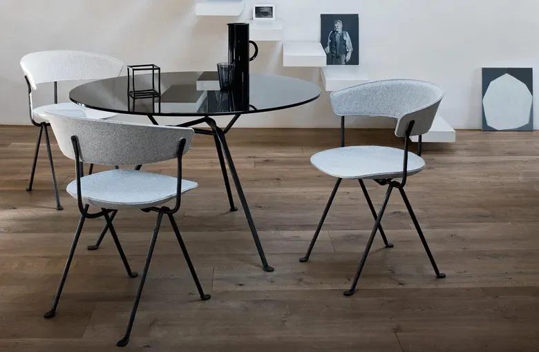 Magis Officina Round Dining Table