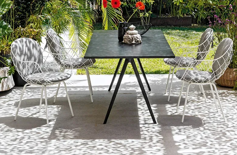 Magis Pina Metal Leg Dining Chair