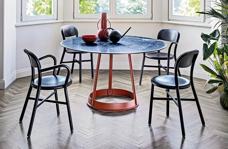 Magis Pipe Dining Chair