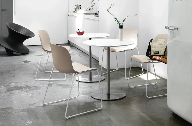 Magis Troy Sled Base Dining Chair