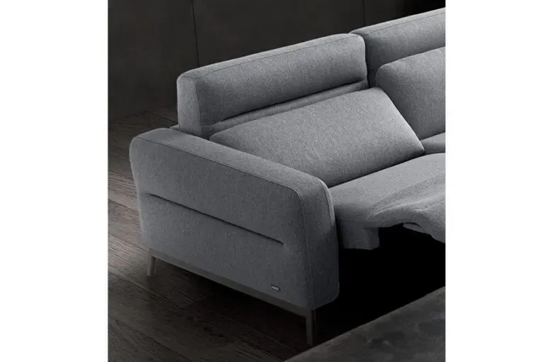 Nicoline Antares Leg Recliner Collection