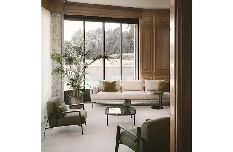 Nicoline Astedio Collection